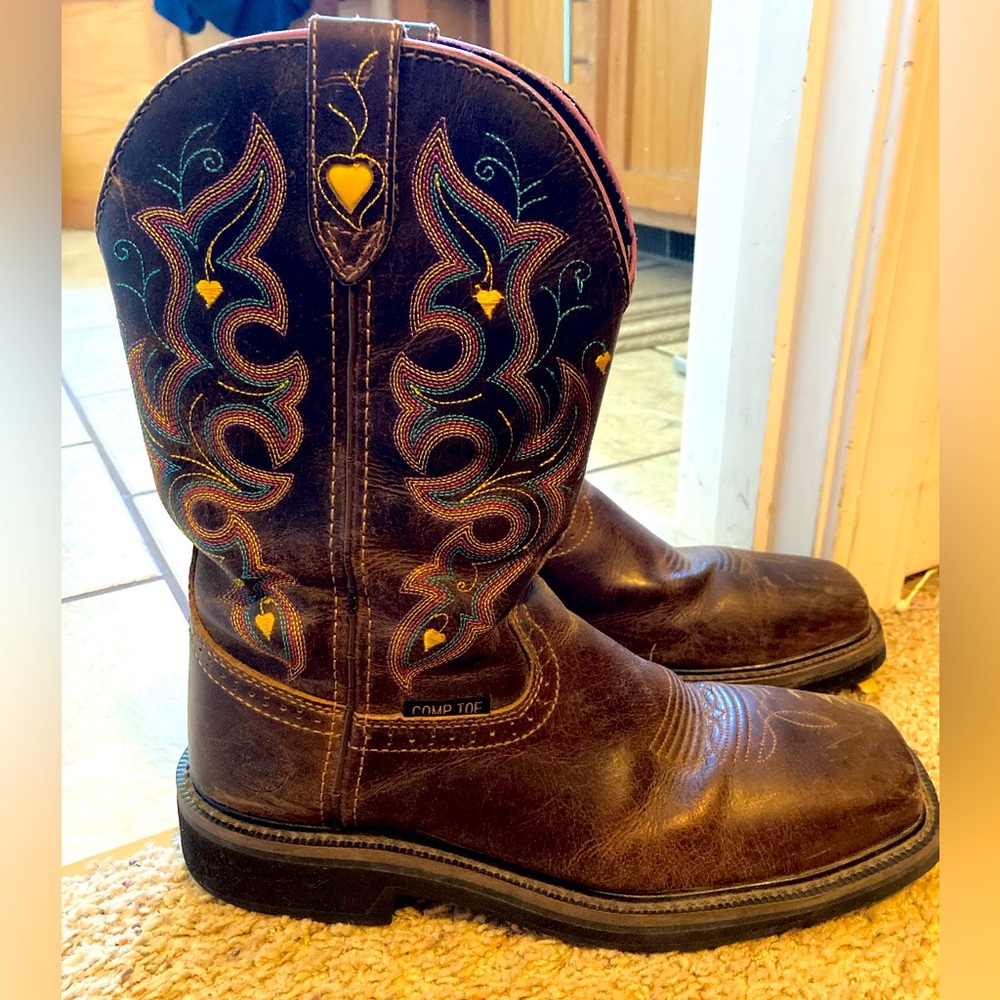 Women’s Justin composite toe boot size 9B